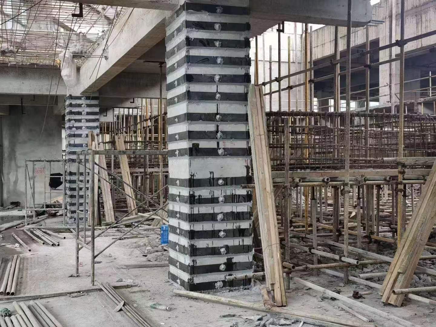 荆州柱子包钢加固施工方案